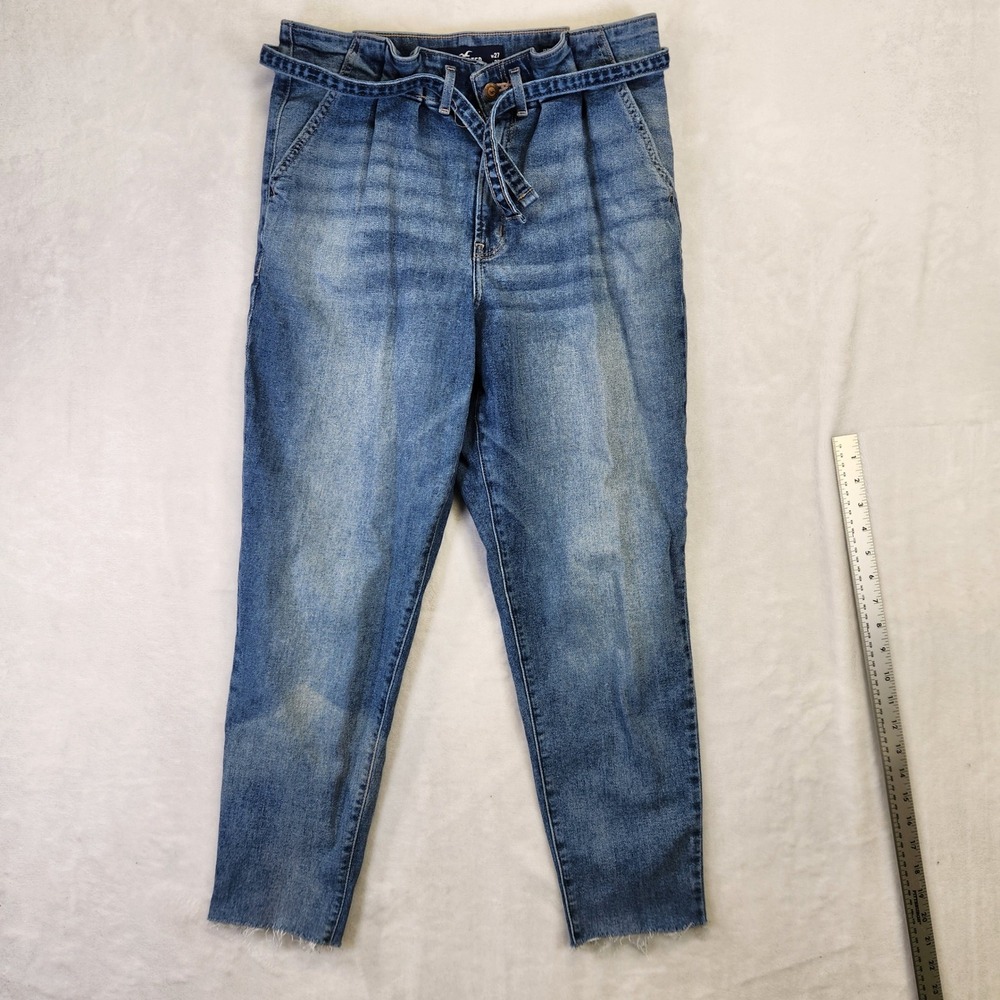 Hollister Ultra HighRise Mom Jeans Medium Wash Paperbag Waist Raw Hem 5R W27 L27